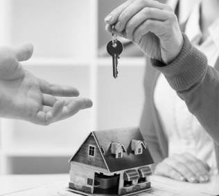 Что проверить перед покупкой недвижимости? Советы адвоката